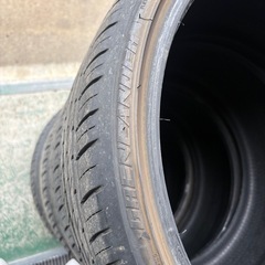 タイヤの画像