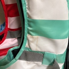 子供用ライフジャケットの画像