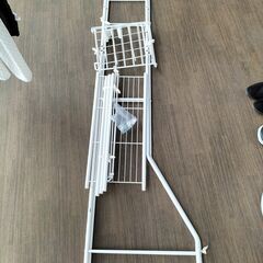 ニトリの洗濯機ラックの画像