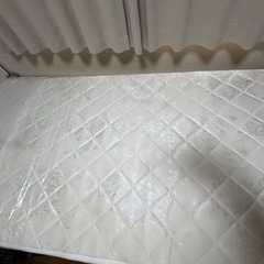 ベッドマットレスシングルビニール掛け使用
　　　　　　の画像