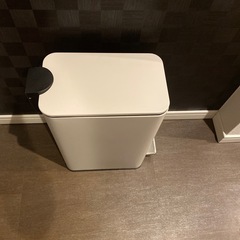 ニトリ　ゴミ箱の画像