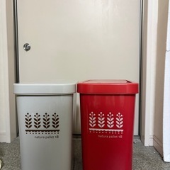 ゴミ箱の画像