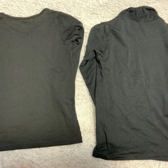 HEATTECH 黒 長袖 アンダーシャツ 2枚セット サイズ100の画像