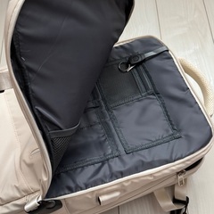 男女兼用⭐︎マチの調整可能！多機能大容量バックパック　旅行用カバン　15.6インチ PC 収納可🎶の画像