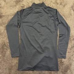 EXIO 黒のアンダーシャツ（メンズ）の画像