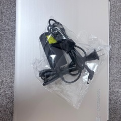 TOSHIBA dynabook T45/GG ノートパソコン　RAM 8GB/HDD 1TB バッテリ駆動 (残１時間表示) 動作確認の画像