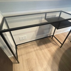 IKEAテーブルの画像