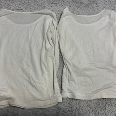 HEATTECH 長袖アンダーシャツ 80、90 ホワイト2枚の画像