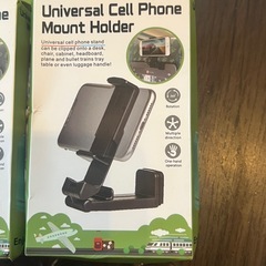 新品スマホホルダー2個、差し上げますの画像