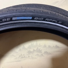 マウンテンバイク、ファットバイク用タイヤの画像