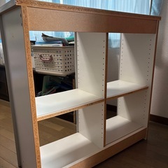 収納家具の画像