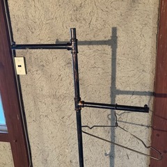 アンティーク調　ハンガーポールの画像