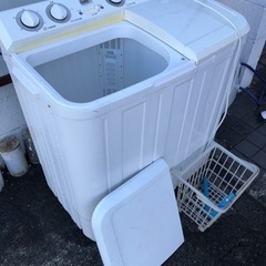二層式洗濯機の画像