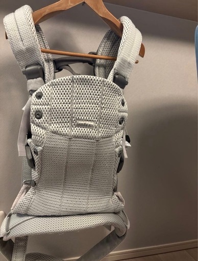 【美品】BABYBJÖRN Harmony 抱っこ紐 グレー メッシュ BABYBJÖRN 抱っこひも HARMONYグレー メッシュ Amazon.co.jp