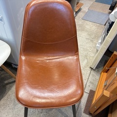 チェア ソフトレザー スチール  ダイニングチェア  ミッドセンチュリー 北欧  イス 椅子 の画像