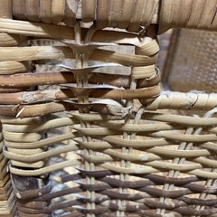 【東京　板橋区引取り】カゴの物入れの画像