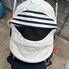アップリカ　ベビーカー　AB型
の画像