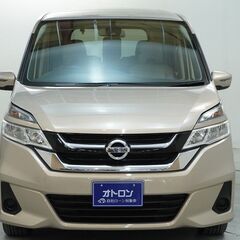 日産　セレナ 　Ｘ　入庫しました！！の画像