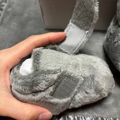 【新品未使用】アグ　ベビーシューズ　11㎝　　の画像