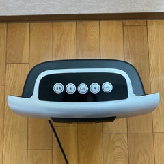 リモコン付きセラミックヒーターの画像