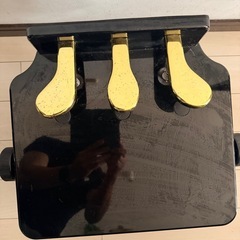 ピアノ補助ペダルの画像