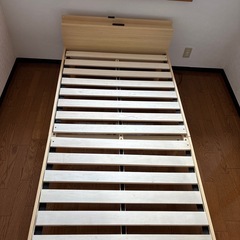 ベットフレームシングルベッドの画像