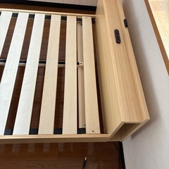 ベットフレームシングルベッドの画像