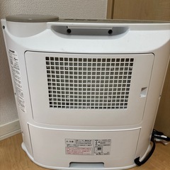 受け渡し者決定　
SHARP 加湿セラミックファンヒーターの画像