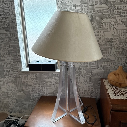 エッフェルタワー風アクリルフロアスタンド エッフェルタワー風アクリルフロアスタンド