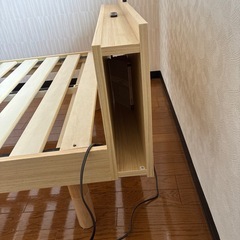 ベットフレームシングルベッドの画像