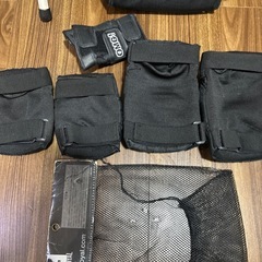 オーエムジー スケートボード プロテクター  S キッズの画像