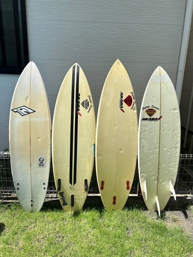 サーフボード 4本セット】AKABA ほか 各種ショートボード + フィン付き