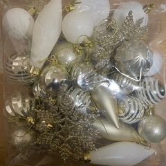 クリスマスツリー　オーナメント　ニトリの画像