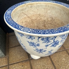 詳しく分かりませんが古い物だと思いますの画像