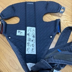 BABYBJORNの抱っこ紐の画像