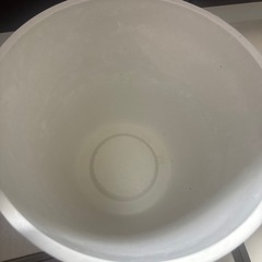 【無料】鉢植えカバー プランター ホワイトの画像