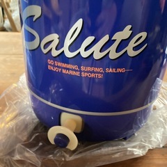 ウォータージャグ　大きな水筒の画像