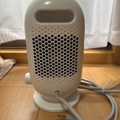 受け渡し者決定　セラミックファンヒーターの画像