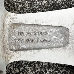 ブリザック ブリヂストン スタッドレスタイヤ 16インチ 4本セットの画像