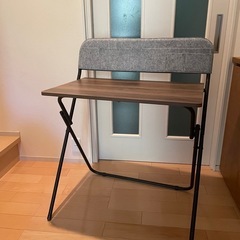 ポケット付き折りたたみ机　の画像