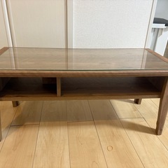 カフェ風　ローテーブルの画像