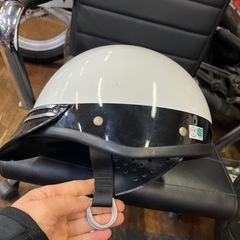 コミネ　ポリス　comine 
の画像