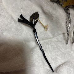 髪飾り4点セット、バラ売り可能ですの画像