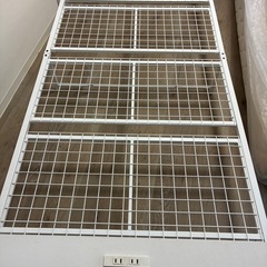 ベッドフレームの画像