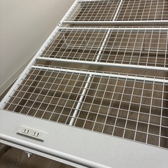 ベッドフレームの画像