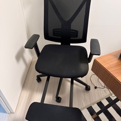 オフィスチェアの画像
