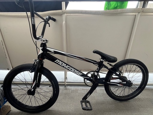 引取りのみ】MONGOOSE 「マングース」 TITLE ELITE PRO 2022年モデル