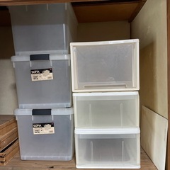 押入れ収納ケースの画像