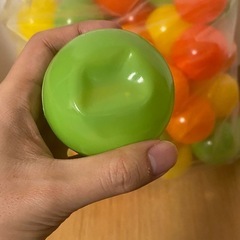 ★無料★ 子供用カラーボール 約30個（プラスチック製／柔らかめ）の画像