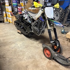 スノーバイク　YZ450　の画像